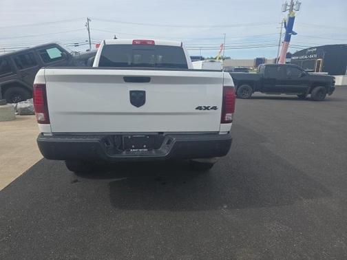 2022 RAM 1500 Classic SLT