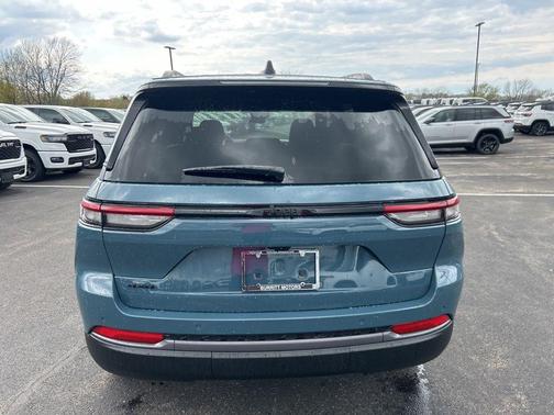 Steel Blue 2026 Jeep Grand Cherokee Limited
