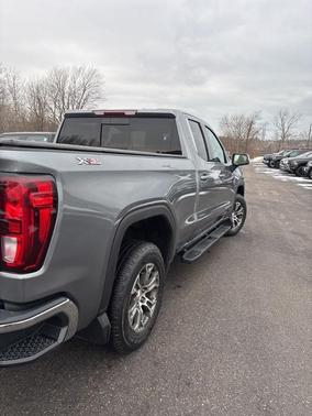 2020 GMC Sierra 1500 SLE