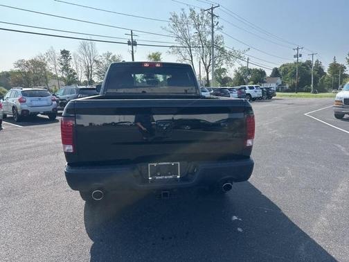 2021 RAM 1500 Classic SLT