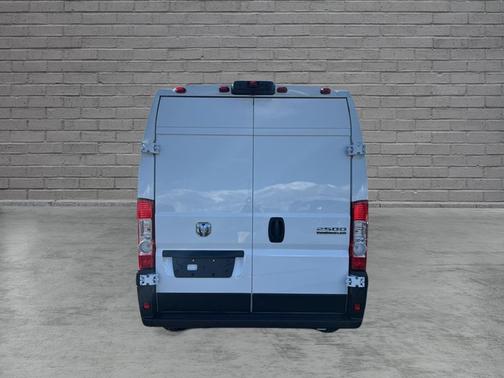 Bright White Clearcoat 2025 RAM ProMaster 2500 High Roof