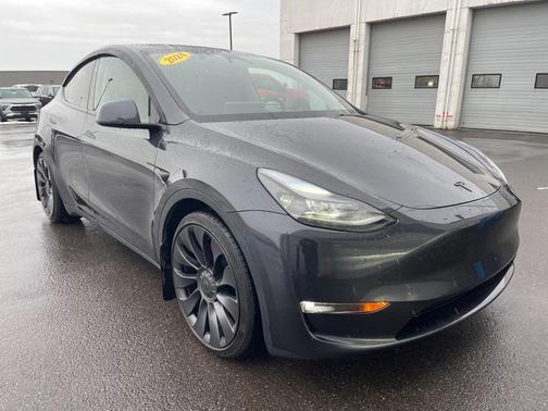 2024 Tesla Model Y Performance