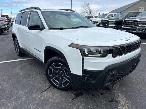 Bright White Clearcoat 2026 Jeep Cherokee LAREDO/LIMITED