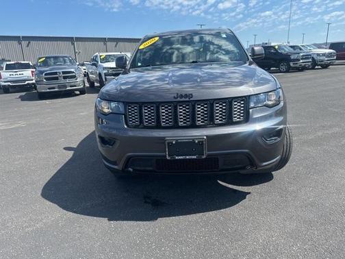 2020 Jeep Grand Cherokee Altitude