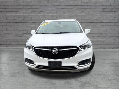 White Frost Tri-Coat 2019 Buick Enclave Premium