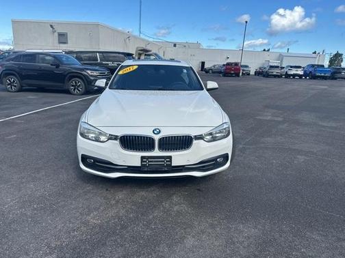 2017 BMW 330e iPerformance