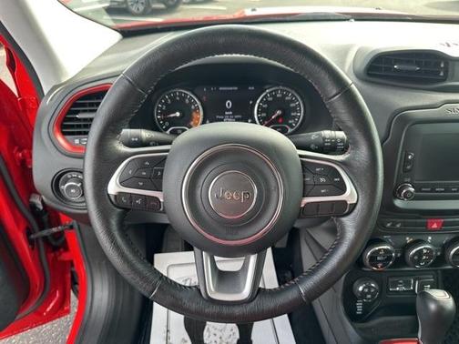 2016 Jeep Renegade Trailhawk