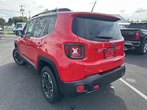 2016 Jeep Renegade Trailhawk