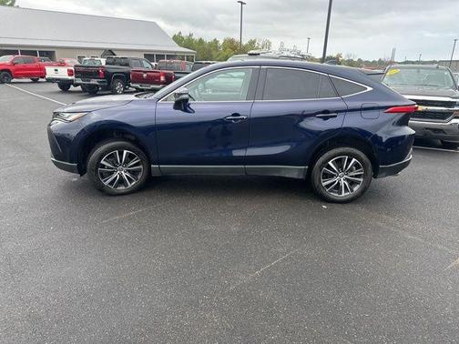 2024 Toyota Venza LE