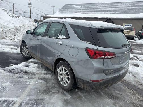 2024 Chevrolet Equinox LS