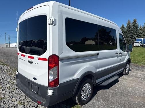2017 Ford Transit-150 XLT