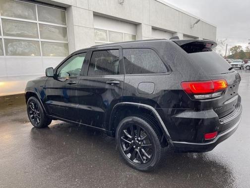 2022 Jeep Grand Cherokee WK Laredo