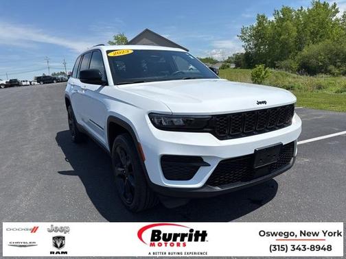 2023 Jeep Grand Cherokee Altitude