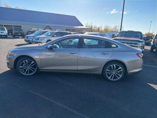 2022 Chevrolet Malibu LT