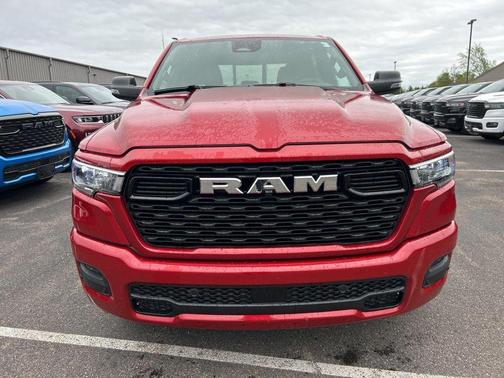 Molten Red Pearlcoat 2026 RAM 1500 Big Horn/Lone Star