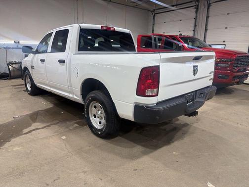 Bright White Clearcoat 2016 RAM 1500 Tradesman