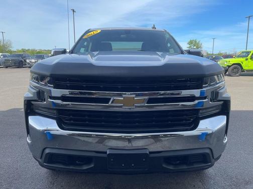 Silver Ice Metallic 2019 Chevrolet Silverado 1500 LT