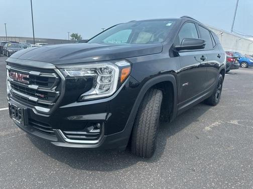 2022 GMC Terrain AT4
