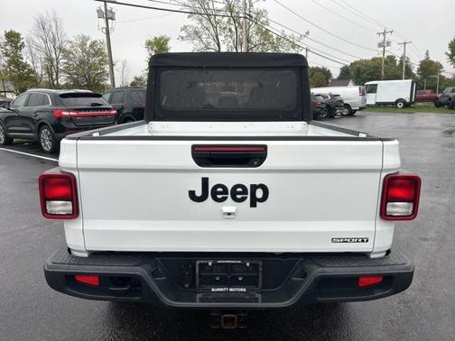 2020 Jeep Gladiator Sport