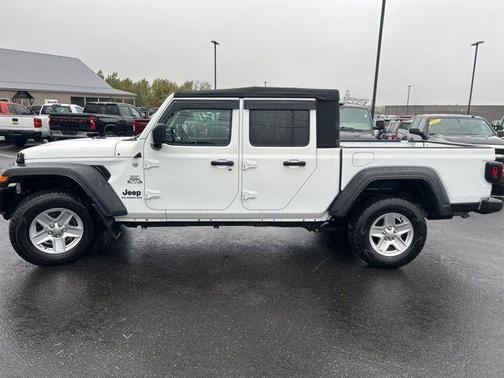 2020 Jeep Gladiator Sport