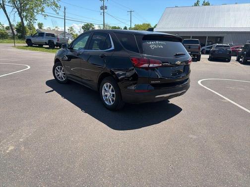 Mosaic Black Metallic 2022 Chevrolet Equinox 1LT