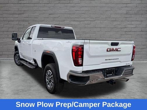 Summit White 2022 GMC Sierra 3500 SLE