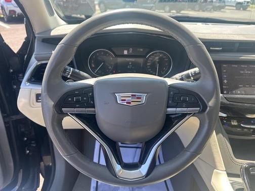 2023 Cadillac XT6 Premium Luxury AWD