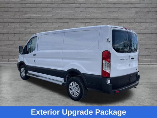 Oxford White 2025 Ford Transit-250 Base