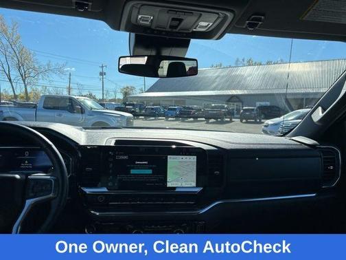 Summit White 2025 Chevrolet Silverado 1500 RST