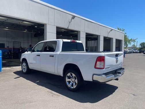 Bright White Clearcoat 2023 RAM 1500 Big Horn