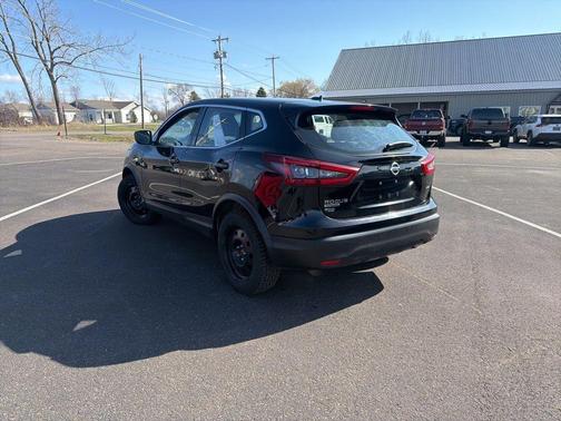 2021 Nissan Rogue Sport S