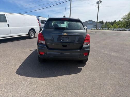 Nightfall Gray Metallic 2020 Chevrolet Trax LS