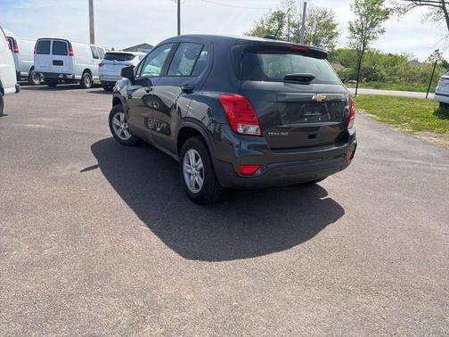Nightfall Gray Metallic 2020 Chevrolet Trax LS