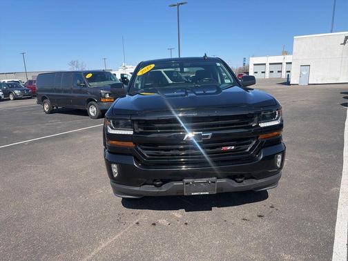 Black 2019 Chevrolet Silverado 1500 LD LT