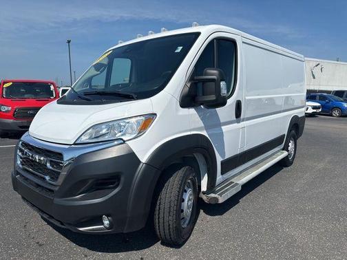 2023 RAM ProMaster 2500 Base