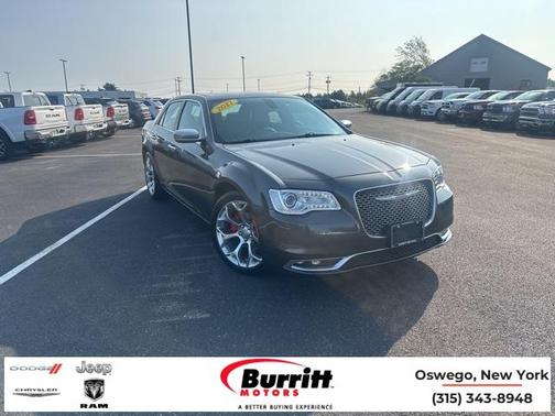 2017 Chrysler 300C Platinum