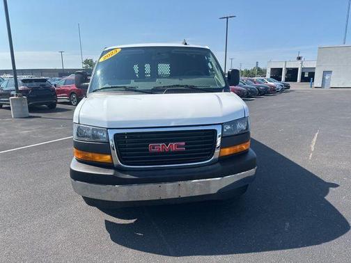 2023 GMC Savana 2500 Work Van