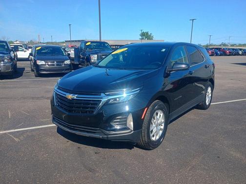 Mosaic Black Metallic 2024 Chevrolet Equinox LT