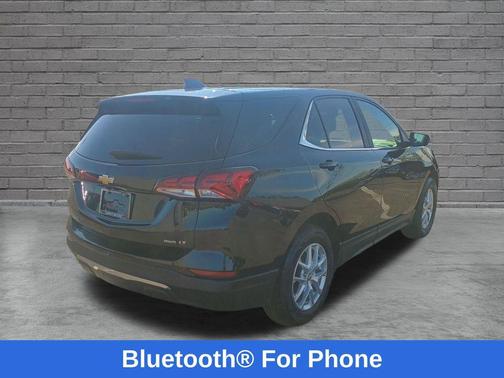 Mosaic Black Metallic 2024 Chevrolet Equinox LT
