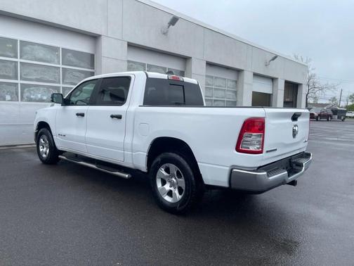 Bright White Clearcoat 2023 RAM 1500 Big Horn