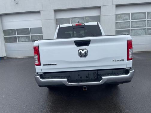 Bright White Clearcoat 2023 RAM 1500 Big Horn