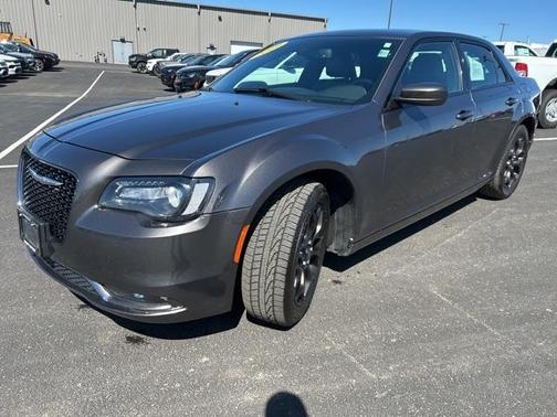 2019 Chrysler 300 S