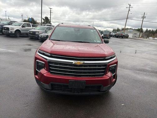 2024 Chevrolet Traverse LT