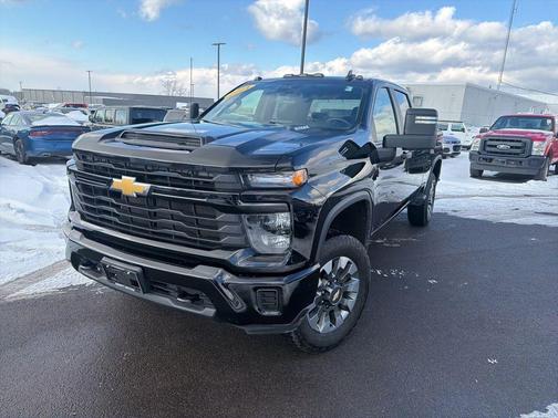 2024 Chevrolet Silverado 2500 Custom