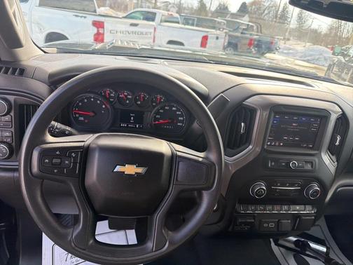 2024 Chevrolet Silverado 2500 Custom