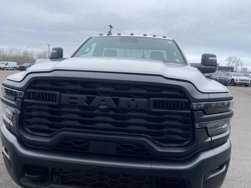 Bright White Clearcoat 2026 RAM 3500 Tradesman