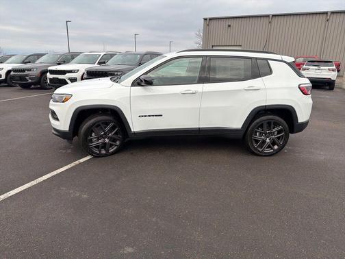 2026 Jeep Compass Latitude