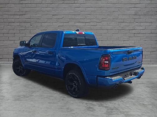 Hydro Blue Pearlcoat 2026 RAM 1500 Big Horn/Lone Star