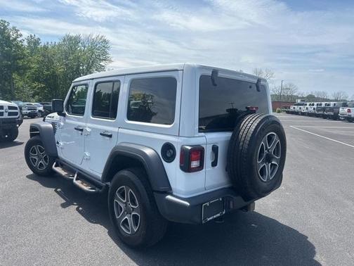 2022 Jeep Wrangler Unlimited Sport