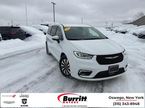 2023 Chrysler Pacifica Hybrid Touring L